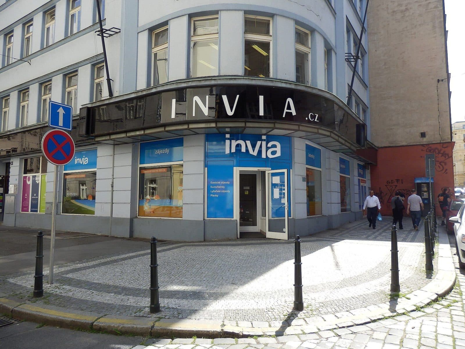 Invia